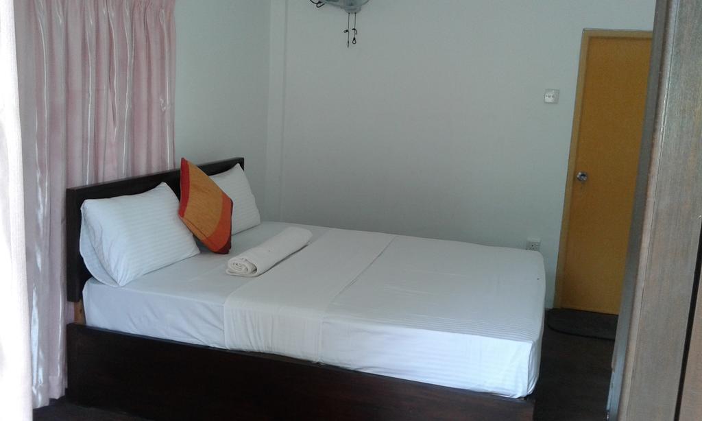 Sigiriya River Side Resort Kamer foto