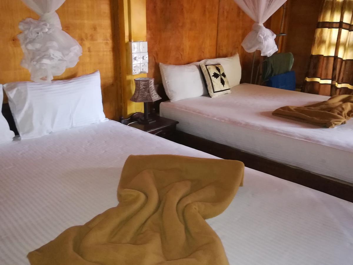 Sigiriya River Side Resort Buitenkant foto